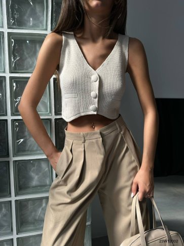 KNIT CROP VEST