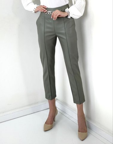 FAUX LEATHER PANTS WITH CHAIN BELT DETAIL