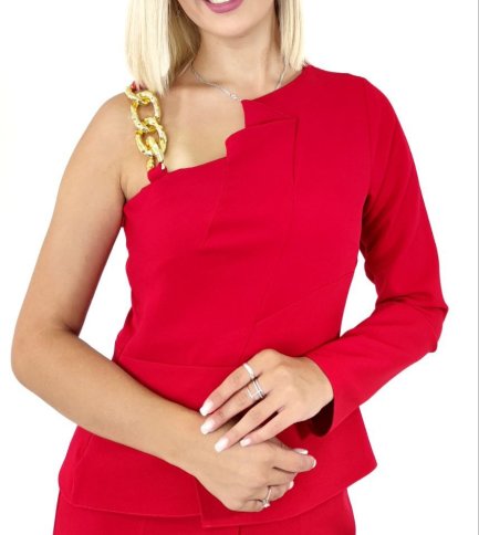 1 SLEEVE TOP WITH CHAIN BELT STRAP